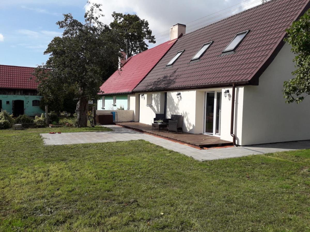 Apartamenty Nad Jeziorem Piaski 볼린 외부 사진