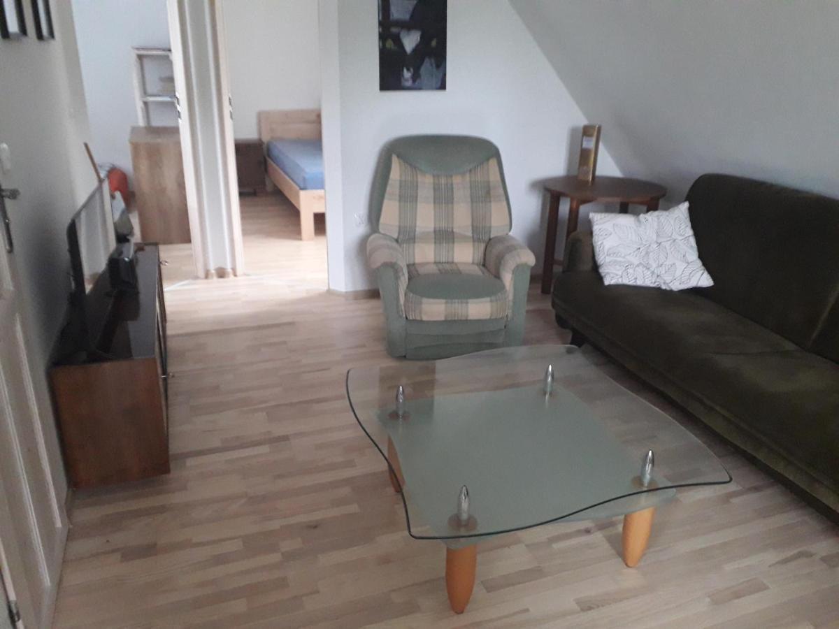 Apartamenty Nad Jeziorem Piaski 볼린 외부 사진